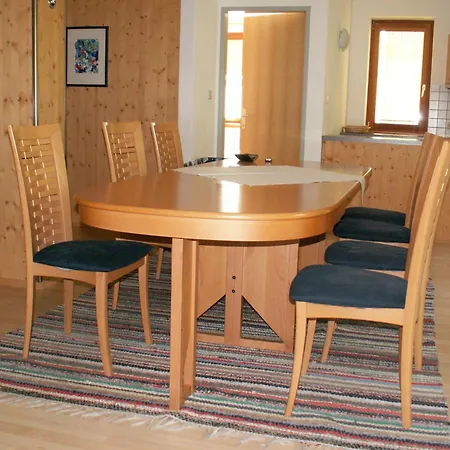 Haus Im Turm Daire *