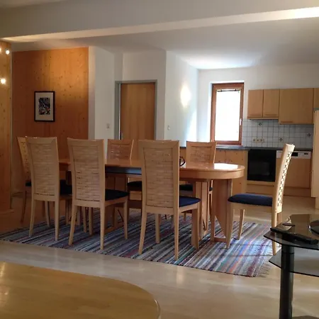 Haus Im Turm Daire Bad Kleinkirchheim
